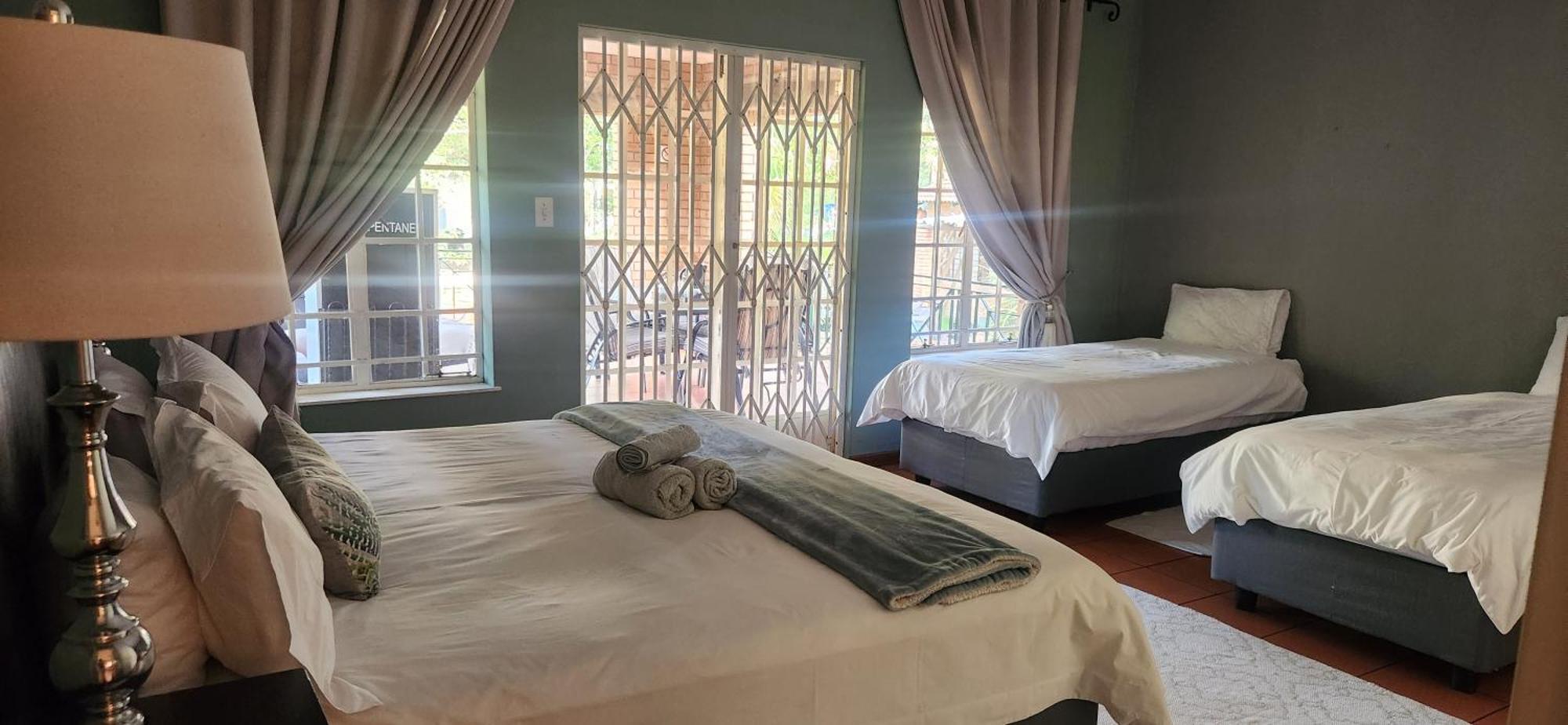 Mahogany Guesthouse Mbombela Exterior photo