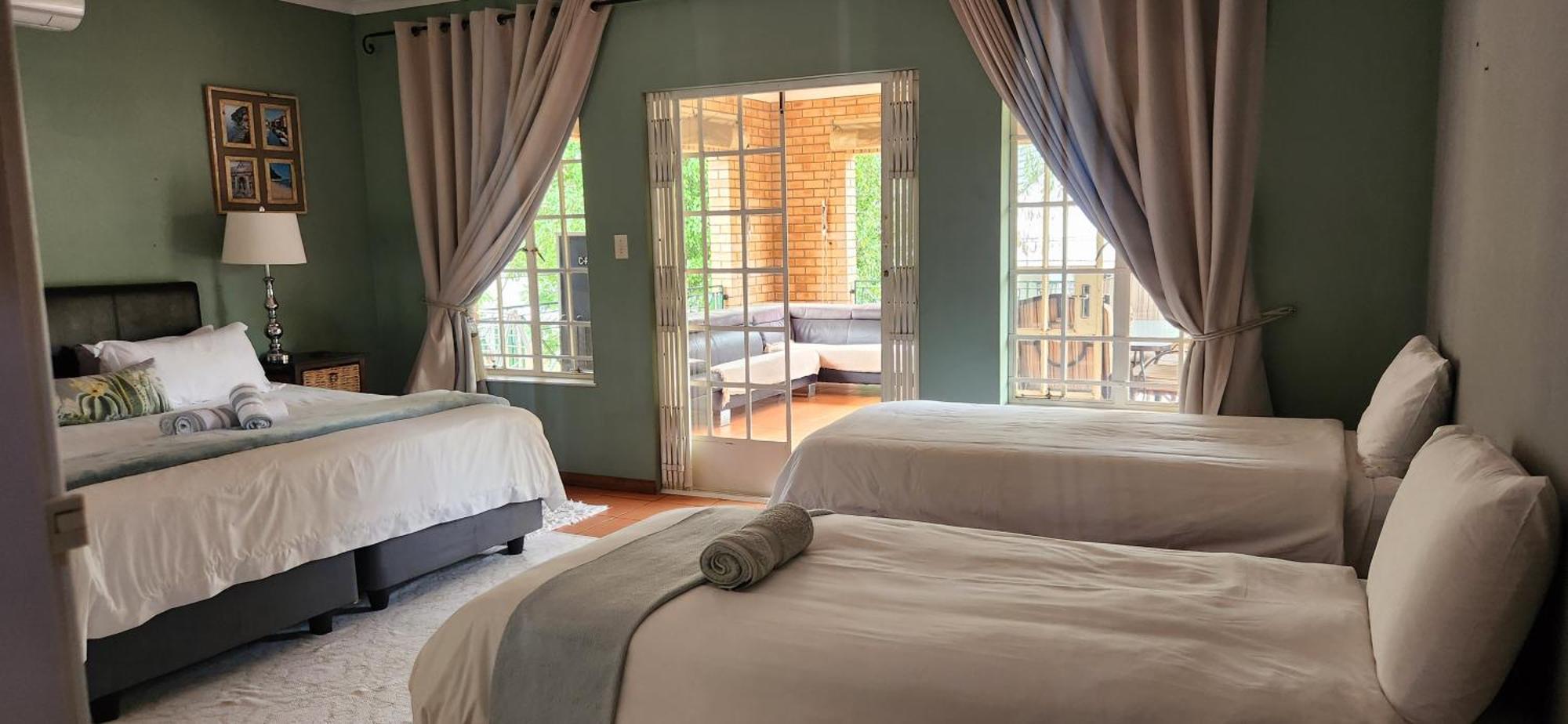 Mahogany Guesthouse Mbombela Exterior photo